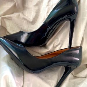 Candies Brand. Size 10. Never worn